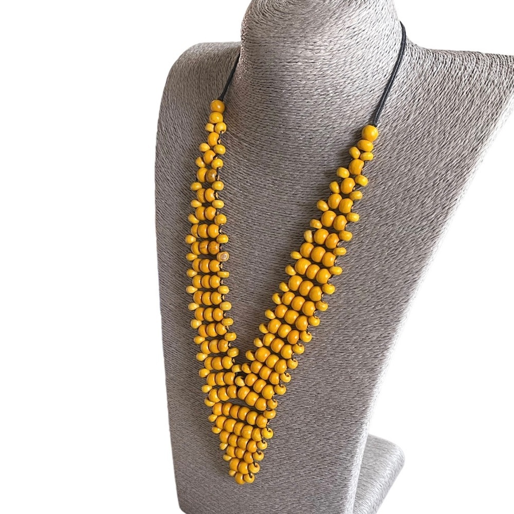 🌻🧡 Handmade V Wooden Statement Necklace - Picture 4 of 7